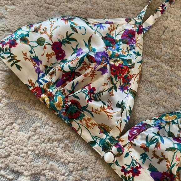 Victoria’s Secret Rare Vintage Gold Label Satin Wireless Bralette Bra Floral: S - Picture 2 of 7
